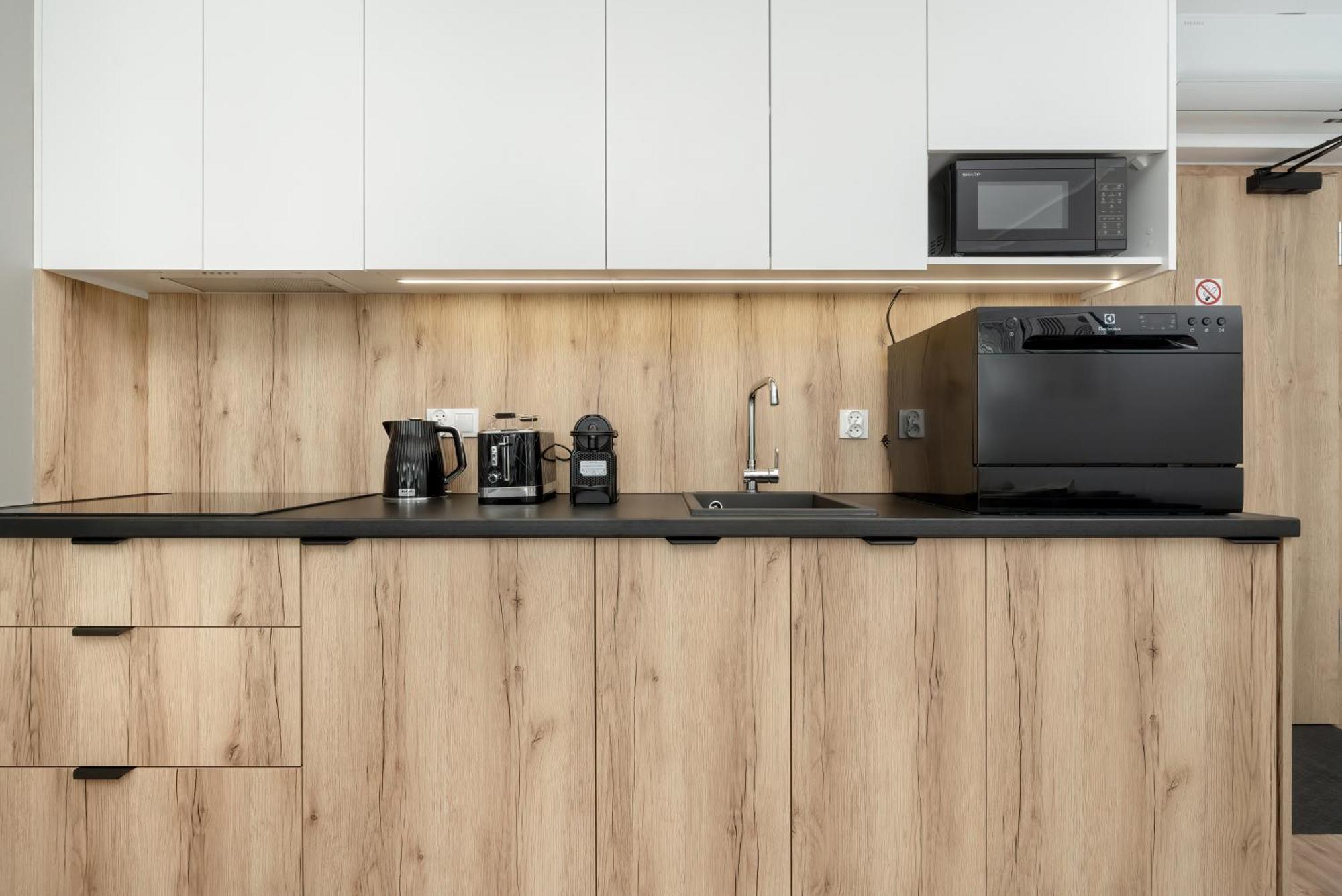 Apartamenty Zwycieska Z Klimatyzacja, Free Garage Wroclaw By Noclegi Renters Buitenkant foto