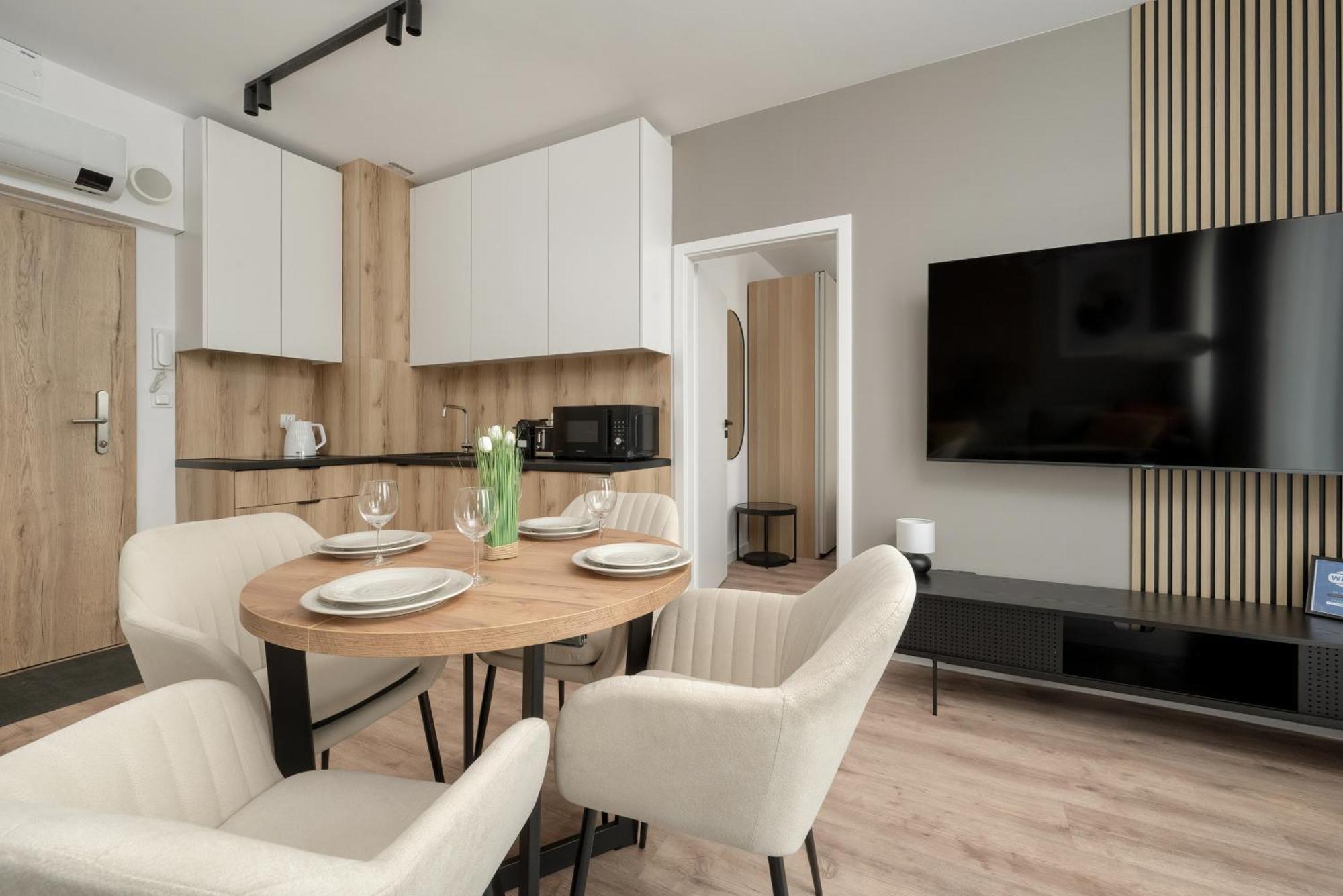 Apartamenty Zwycieska Z Klimatyzacja, Free Garage Wroclaw By Noclegi Renters Buitenkant foto